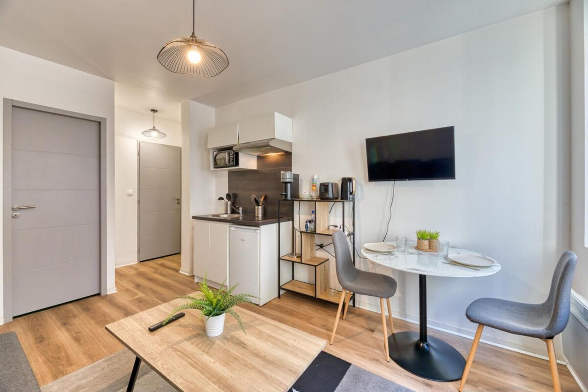 Le Thibaut Studio Renove Au Coeur De Rouen Buitenkant foto